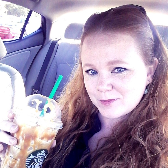 Meet your Posher, Marissa - Picture 4 of 4